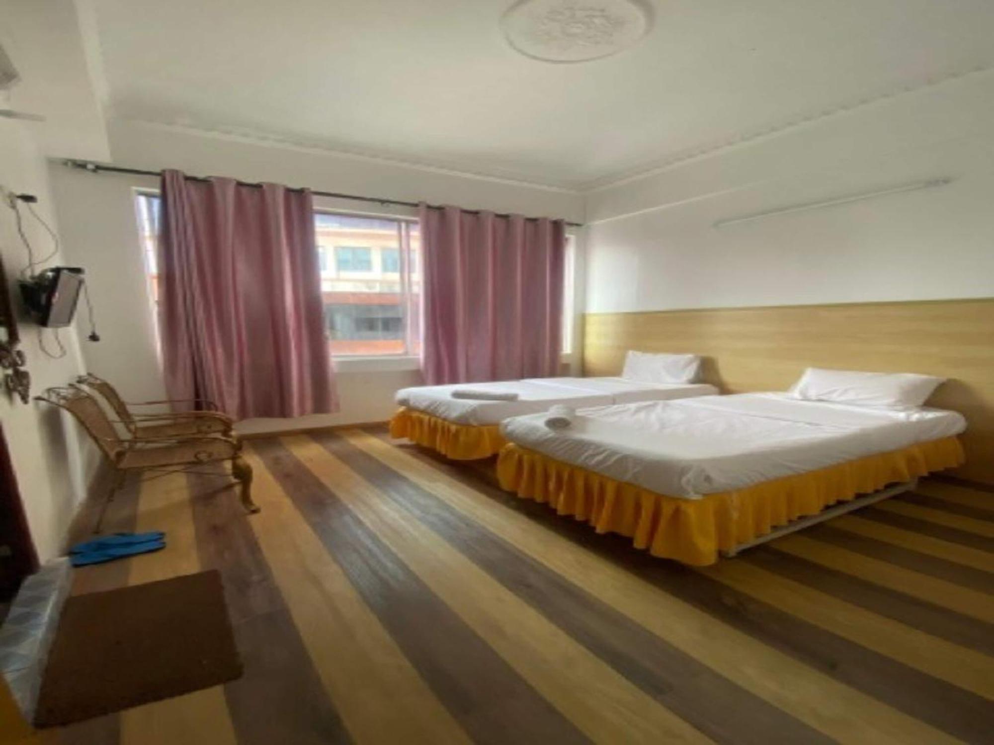 Oyo 90979 Sianglory Inn كوتا كينابالو المظهر الخارجي الصورة