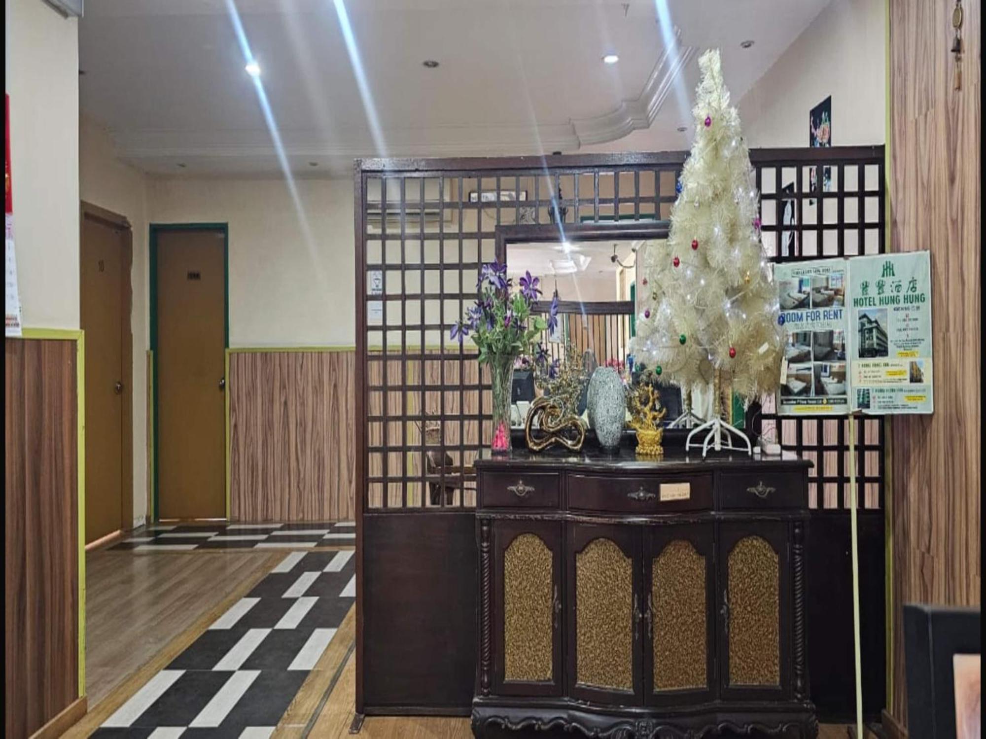 Oyo 90979 Sianglory Inn كوتا كينابالو المظهر الخارجي الصورة